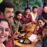 Srithika Instagram - #ahokatiadakku #breaktime #geminitv #team #friends #fun #stressbuster #instagood #instagram #instadaily #instalike Soorma Bhopali