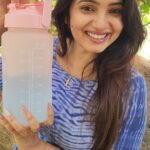 Srithika Instagram - Check out @thestargazer.in😎 You will find interesting and unique stuff😍 .