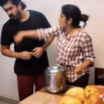 Srithika Instagram - Perunthalaivar Kamarajar Aatchi Kaalathula 🤣🤣🤣 With @srithika_saneesh Video @inthuma59 #vadivelu #comedy #tamil #tamilcinema #tamilcomedy #instagood #instareels #instagram #instacomedy #thankyou #foryoursupport #foryourlove #loveyouall