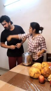 Srithika Instagram - Perunthalaivar Kamarajar Aatchi Kaalathula 🤣🤣🤣 With @srithika_saneesh Video @inthuma59 #vadivelu #comedy #tamil #tamilcinema #tamilcomedy #instagood #instareels #instagram #instacomedy #thankyou #foryoursupport #foryourlove #loveyouall