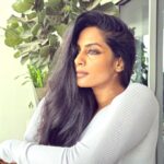 Sriya Reddy Instagram - 📷 @soondah_wamu