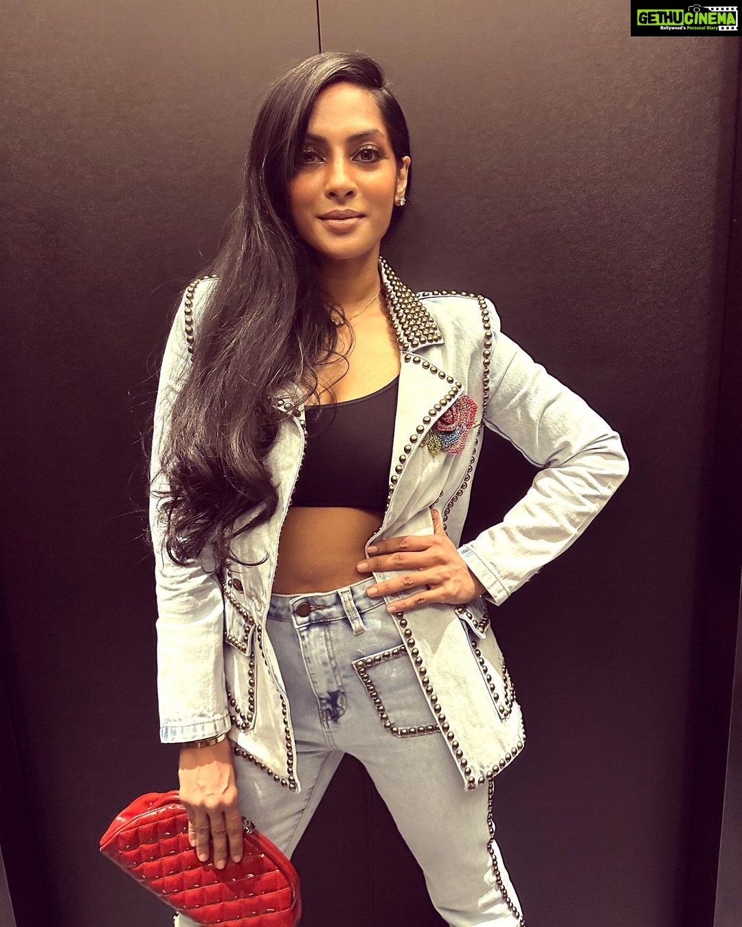 Sriya Reddy Instagram - Celebrating my friends … ! ❤️ Tokyo,Japan