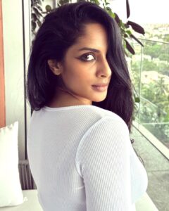 Sriya Reddy Instagram -