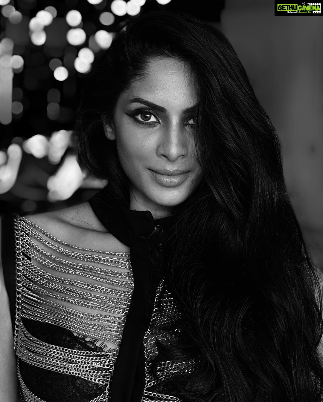 Sriya Reddy Instagram - @soondah_wamu