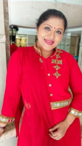 Sudha Chandran Instagram - Red is in and so m I.......
#pinkvilla #dangaltv#bekaaboo#tellychakkar
#sudhaachandran #nagin #colorstv #colourtv #naagin6 #zee5 #zeetelugu #reelsgram #reelsvideo #balajitelefilms #voot #dance #tending #instagram #bollywood #reels #india #comedy#enterr10#trendingreelsvideo#trendingreels #dancereels #bollywood #lifestyle#@kalpanathore @sumitsenapati5558 @vijay.lokhande.372 @rina_mane25