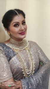 Sudha Chandran Instagram - Dedicated to my all-time favourite old songs..... #dangaltv #sudhaachandran #nagin #colorstv #colourtv #naagin6 #zee5 #zeetelugu #reelsgram #reelsvideo #balajitelefilms #voot #dance #tending #instagram #bollywood #reels #india #comedy#enterr10#trendingreelsvideo#trendingreels #dancereels #bollywood #lifestyle