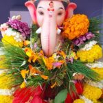 Sudha Chandran Instagram - Ganpati bappa morya #ganpatibappamorya . . . .#dangaltv#bekaaboo#tellychakkar #sudhaachandran #nagin #colorstv #colourtv #naagin6 #zee5 #zeetelugu #reelsgram #reelsvideo #balajitelefilms #voot #dance #tending #instagram #bollywood #reels #india #comedy#enterr10#trendingreelsvideo#trendingreels #dancereels #bollywood #lifestyle#@kalpanathore @sumitsenapati5558 @vijay.lokhande.372 @rina_mane25