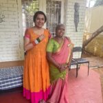 Suhasini Maniratnam Instagram – Beautiful gesture by our staff bhanu, Gunaa,krishnammaal and ammu.  Look at the beautiful bangles they got me.  Also தேன் மிட்டாய் கமர்கட் கோக்கோ மிட்டாய் ❤️❤️❤️❤️