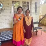 Suhasini Maniratnam Instagram – Beautiful gesture by our staff bhanu, Gunaa,krishnammaal and ammu.  Look at the beautiful bangles they got me.  Also தேன் மிட்டாய் கமர்கட் கோக்கோ மிட்டாய் ❤️❤️❤️❤️