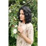 Sukrutha Wagle Instagram – We all deserve a little wonderlust, isn’t it ?!!
.
.
#sukruthawagle #sukrutha #southactor #actress #indianactress