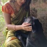 Sukrutha Wagle Instagram - My kind of complete Dasara 🤗 With so much love around me 😍 . . #sukrutha #sukruthawagle #petlove