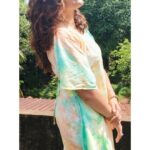 Sukrutha Wagle Instagram - Rangeelaa Re 💖 @maaesaclothing #sukruthawagle #maaesaclothingjaipur #tiedye Bangalore, India