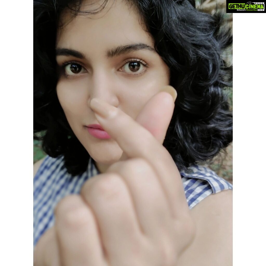 Sukrutha Wagle Instagram - I ❤️ U Suku , Forever and Ever And Ever 🥰 #selflove . . #sukrutha #sukruthawagle #sukrathawagle #sukrutawagle #sukrutha_wagle #sukruta #sukrata #actressSukrutha #southactress #suku