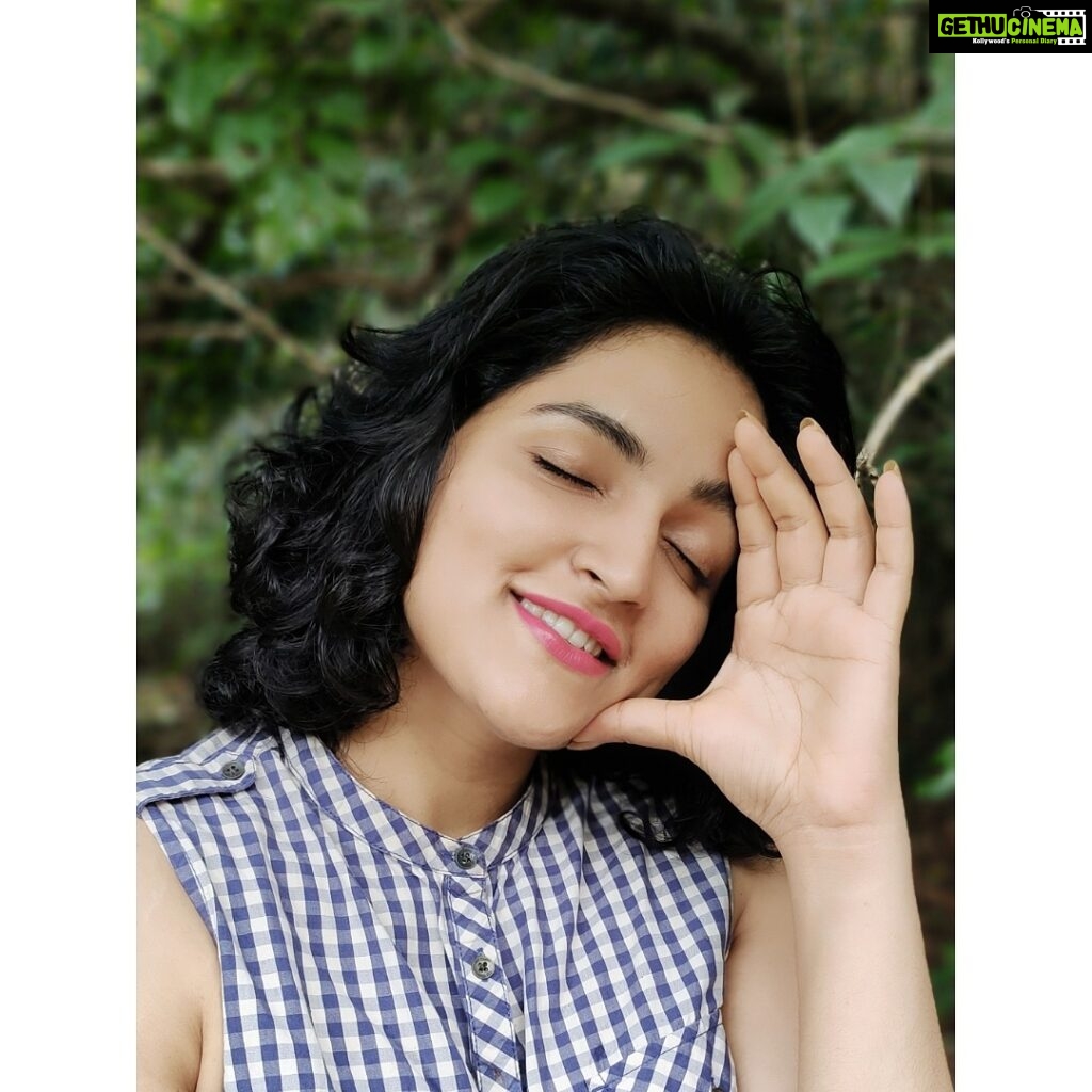 Sukrutha Wagle Instagram - Don't wake me up from this beautiful dream 🥰 . . #sukrutha #sukruthawagle #sukrathawagle #sukrutawagle #sukrutha_wagle #sukruta #sukrata #actressSukrutha #southactress #suku Udupi, Karanatak