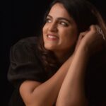 Sukrutha Wagle Instagram - I believe in Magic ✨ and Miracles 💕 Click by @prithvikrishnamridangam #sukruthawagle #sukrutha Bangalore, India