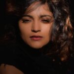 Sukrutha Wagle Instagram - Beautiful Mess 😍 . . @prithvikrishnamridangam clicks . . #sukruthawagle #sukrutha_wagle #actress #southactress #indianactress #beautyshot #portrait #highfashion #trending #creator #influencers