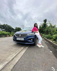 Sumbul Touqeer Khan Instagram - Naya sadasya is hereee!!!! And it is blueeee!!!! Thank you @marutisuzukiofficial and #raviwaarwithstarparivaar 🤍💫