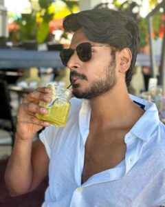 Sundeep Kishan Instagram - Miami Mojito Mornings 🐒