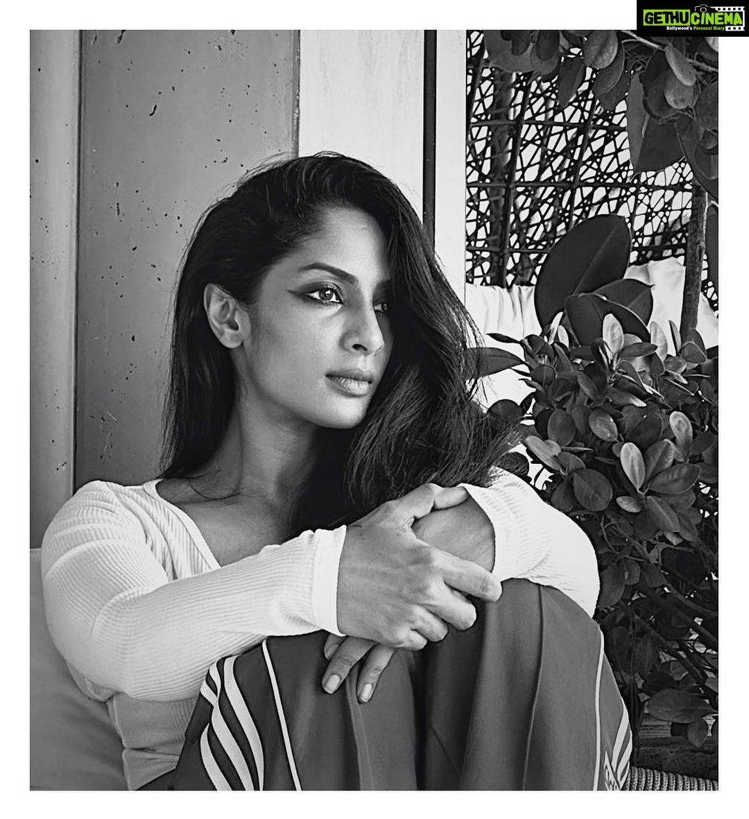 Sunder Ramu Instagram - @sriya_reddy #shotoniphone