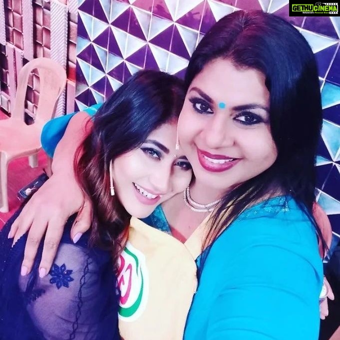 Sunita Gogoi Instagram - Happy birthday beautiful, kindhearted and extremely talented angel @sunitagogoi_offl May god bless u with world's happiness. #stayblessed dear #loveyouloads 😘😘😘😘😘😘❤️❤️❤️❤️❤️❤️❤️ Wishing you a rocking year ahead dear.
