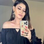 Sunita Gogoi Instagram – Start Music ..sound on🎤
Thankyou @makeupbypavithrapurushoth for super long stay makeup