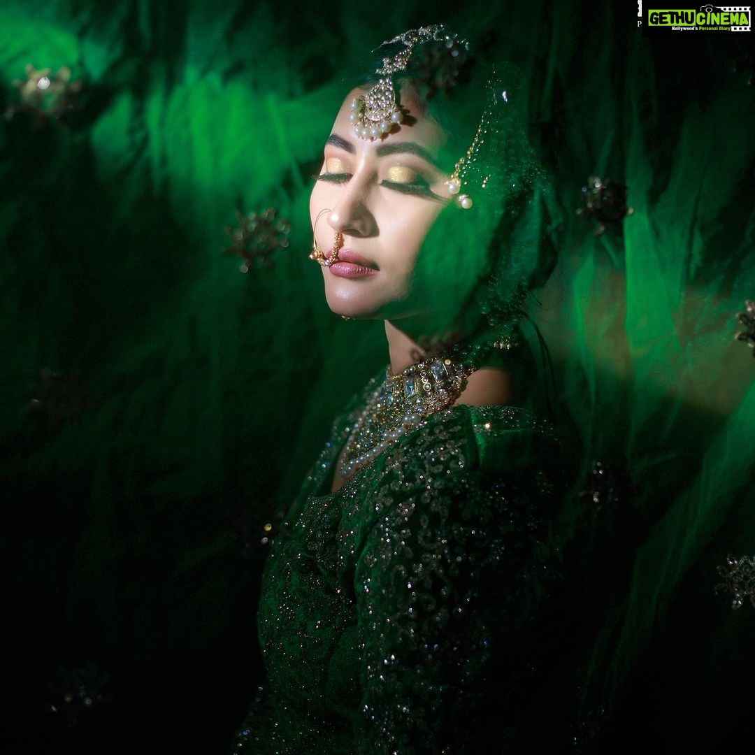Sunita Gogoi Instagram - 🌿Feel Beautiful inside n Out💚 Mua @mystique_make_over Accessories n outfit @mokshe_rental_destination PC @madrasphoto