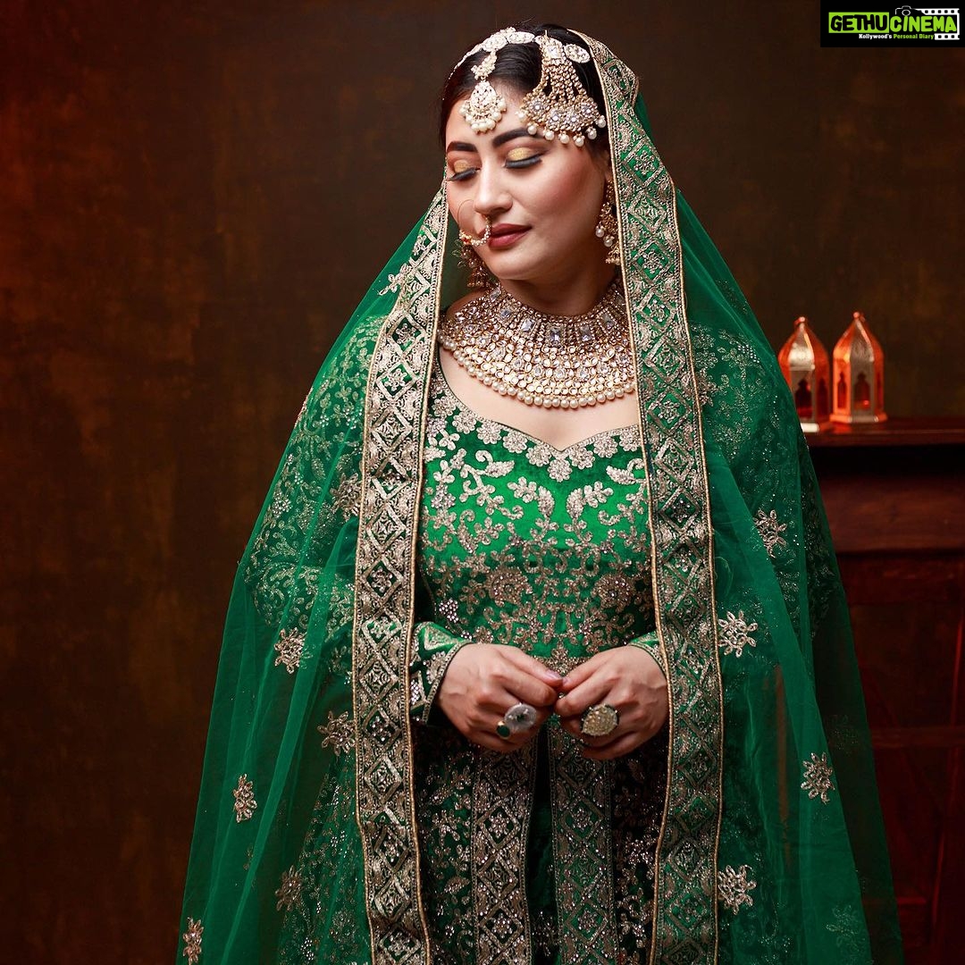 Sunita Gogoi Instagram - 🌿Feel Beautiful inside n Out💚 Mua @mystique_make_over Accessories n outfit @mokshe_rental_destination PC @madrasphoto