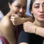 Sunita Gogoi Instagram - I LOVE YOU My Behena @nang070 M alwz der besides you no matter what..same applies to you 😜…Muuaahhhh…Happy Raksha Bandhan
