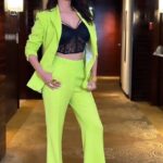 Sunny Leone Instagram - About last night! Outfit by @volcape.store Jewellery by @anantayabymani Styled by @hitendrakapopara Style team @tanyakalraaa