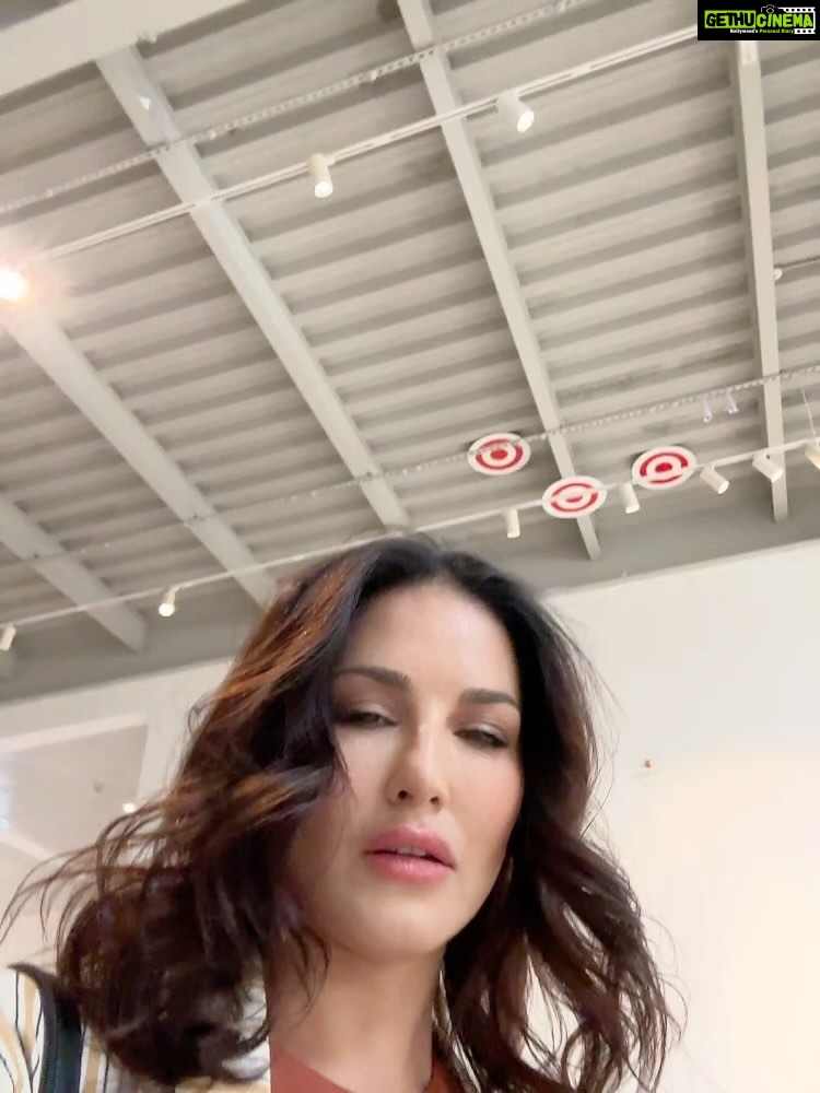 Sunny Leone Instagram - When you wish you were Beyoncé!! Lol