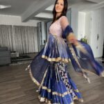 Sunny Leone Instagram – About my first #ganpatibappamorya this year! More to come! 

Outfit by @maayera_jaipur  @stylegurukul
Jewellery @kushalsfashionjewellery
Styled by @hitendrakapopara
Fashion Team @tanyakalraaah