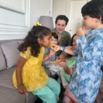 Sunny Leone Instagram - What a lovely day! Happy Raksha Bandhan everyone! @dirrty99 @hitendrakapopara @unaiza_yusuf @unaiza_yusuf @aaisha_911 @caleebh @anishadixit @sunnyrajani @jeetihairtstylist Nisha, Asher & Noah
