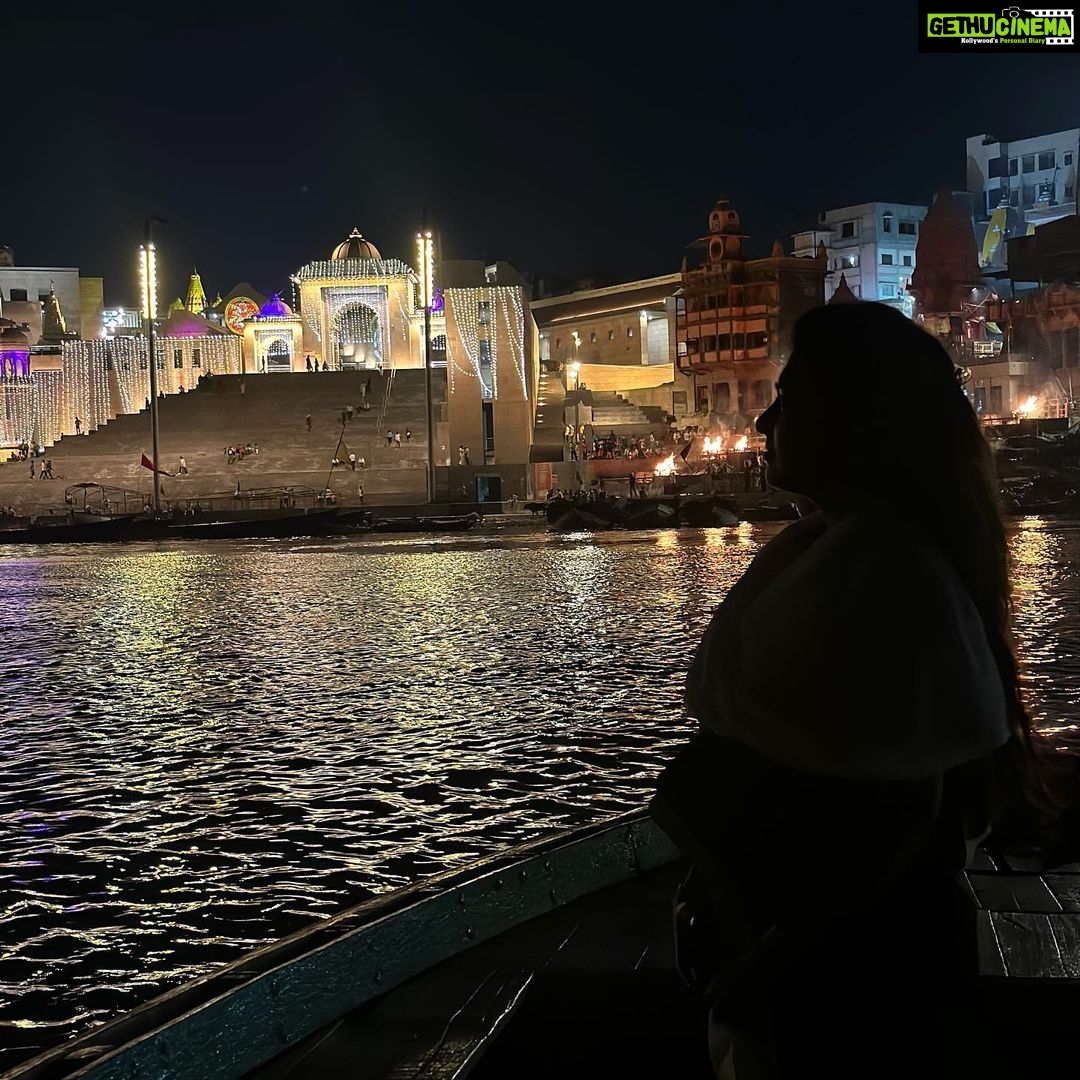 Supritha Instagram - Na jeevitam lo ne best experience ❤️🧿 Varanasi, India