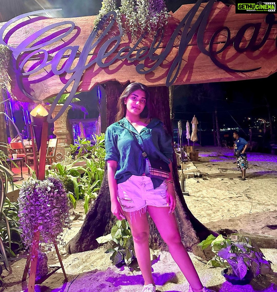 Supritha Instagram - Feel. Heal. Live 💙 Café Del Mar Phuket