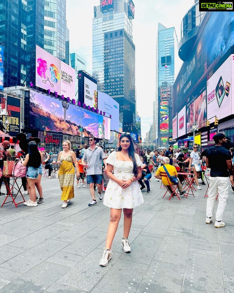 Supritha Instagram - Nyc💙🧿 Times Square, New York City