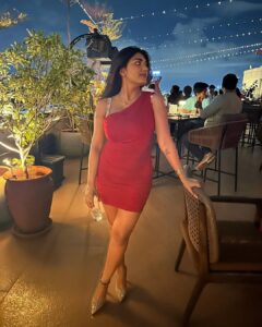 Supritha Instagram - Do well 
Live well
Dress really well ❤️