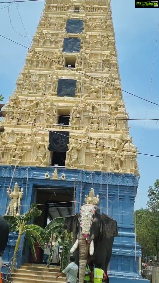 Surabhi Instagram - Had the most blissful Darshan at the Chengalamma Parameshwari Temple. Moments like these remind us of the divine blessings that surround us every day. โจ๏ธ๐๐ป I am truly humbled to have been a part of this auspicious celebration and I want to express my heartfelt gratitude to the organizers for their kind invitation ๐๐ป #Sulurpeta #chengalammadevi