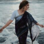 Surabhi Lakshmi Instagram – 🧿💜💜💜

Costumes:  @julahabyarchananair @arch__nair
Makeup:  @makeup_by_rajisha
camera:  @swaroop_foto_man
  @_im_gokul_haridas_

#paruvamvaanaga #nutanamohan #pranayam #beech #love #cuple #nature #paattileepaattil #beaty #kadal #kaadhal #nostalgia #feelings #evening #waves #wind #sunset #godheeshwaram_beach #mookuthi #puthuvellaimazhai #puthuvellaimazhai♥️ #jayaprada #lovesongs #keralagallery 

Team @__vasdev Godheeshwaram Beach , Calicut