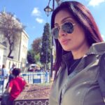 Surabhi Prabhu Instagram - You get the best version of me when I feel safe around you. If I'm not soft or submissive with you, I don't trust you. My femininity flourishes in healthy environments. I protect that version of me because l've spent so much time healing and preserving that version of me. . . #istanbul #istanbuldiaries #indiangirl #bollywoodstyle #raybansunglasses #otd #bluemosque #mumbaiblogger #indianmodel . #sunkissed #tollywoodactress #surabhiprabhu #hindiquotes #bollywoodhot #voompla #pinkvilla #bollywoodcinema #हिंदी #bollywoodmovies #supermodel #modeldiaries #thekapilsharmashow #travelgram #travelphotography #travelblogger #koffeewithkaran #bollywoodactoractress #bollywoodactress #surabhi Ayasofya Cami - İstanbul Türkiye