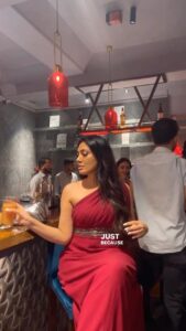 Surabhi Prabhu Instagram - They are watching u 😅😅 . . Gown - @i.design.official . . #comedyvideos #comedy #trendingreels #trendingdialogue #trendingaudio #trendingnow #😢 #भाई #हिन्दी #मुंबई #mumbai #mumbaikar #लव #loveaajkal #indiangirl #surabhiprabhu #surabhi #prabhu Mumbai, Maharashtra