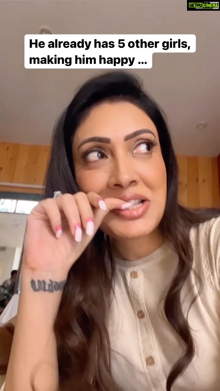 Surabhi Prabhu Instagram - It was my karma to be your karma. 🤣🤣🤣🤣 . . . . . . . #vulnerability #narcissisticabuse #toxicrelationships #californiagirl #unity44 #vulnerabilityisstrength #voompla #pinkvilla #bollywoodcinema #desigirl #couplegoals #supermodel #trendingvideos #narcissist #trendingreels #trendingmusic #funnyvideos #relationshipquotes #relationshipmemes #surabhi #selfworth #relationshipfails #relationshipfacts #surabhiprabhu #narcissism #proudindian #shotbyiphone #hindiquotes #mumbaiblogger Mumbai, Maharashtra