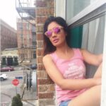 Surabhi Prabhu Instagram - When friends call me home to hang-out .. I literally do it 🤷🏻‍♀️😜 . . . . . . . . . #fairytale #tollywoodactress #surabhiprabhu #losangeleslife #worthit #dreamgirl #hindiquotes #abhinavshuklaphotography #abhinavshukla #illuminaticonfirmed #californialove #californiagirl #californialiving #unity44 #bollywoodhot #voompla #pinkvilla #bollywoodcinema #हिंदी #bollywoodmovies #supermodel #modeldiaries #thekapilsharmashow #travelgram #travelphotography #travelblogger #koffeewithkaran #bollywoodactoractress #bollywoodactress #surabhi Los Angeles, California