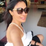Surabhi Prabhu Instagram - If the chase ain't mutual, you gotta change direction ! 🤪🤪🤪 . . . . . . #thesecret #fairytale #tollywoodactress #surabhiprabhu #lovequotes #worthit #dreamgirl #hindiquotes #mumbaiblogger #sunglasses #californiagirl #unity44 #bollywoodhot #voompla #pinkvilla #bollywoodcinema #हिंदी #bollywoodmovies #supermodel #modeldiaries #soulmate #couplegoals #relationshipadvice #travelgram #travelphotography #travelblogger #bollywoodactoractress #bollywoodactress #surabhi Mumbai, Maharashtra
