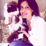 Surabhi Prabhu Instagram - "Is it just me or is this year flying by like a rollercoaster?" This is one Is my fav from the archive. . . . . . . . . . . . . 📸- @priyankknandwana #sunkissed #tollywoodactress #surabhiprabhu #losangeleslife #pune #hindiquotes #catsofinstagram #mumbai #mumbaikar #mumbaidiaries #mumbaifashion #bollywoodhot #voompla #pinkvilla #bollywoodcinema #हिंदी #bollywoodmovies #catlover #persiancat #thekapilsharmashow #catlife #catmemes #travelblogger #koffeewithkaran #bollywoodactoractress #bollywoodactress #surabhi #honeytrap #redwine #redwinelover Mumbai, Maharashtra
