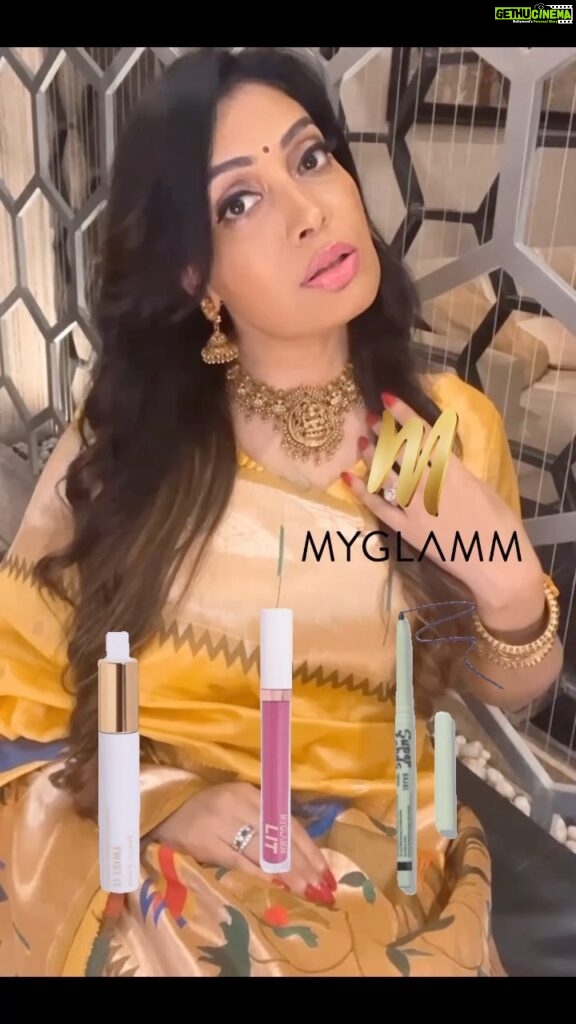 Surabhi Prabhu Instagram - This monsoon, add a pop of colour to glamm up your look! Head to MyGlamm app/website, use code GCCJ250 and get <250 off on shopping of 3499. Get, set, Glamm! . . . . . Hair and camera - @rutika.shigvan #MyGlammXO #MyGlammXOBeautyCreator #makeup #eyeshadow #eyeliner #makeuptutorial #makeupartist #surabhiprabhu #surabhi #prabhu #mua #unity44 #trendingreels #trendingsongs #reelkarofeelkaro #reelit #explorepage #trendingtopic #trendingdances #foundation @myglammxo_beautycreator @popxobeauty @myglamm Mumbai, Maharashtra