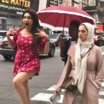 Surabhi Prabhu Instagram – #newyork WTF 😬 What do you think she’s thinking?? 
.
I always love to capture expressions of the strangers when I am shooting 🤣🤣 looks like, I scared her 🤪
.
.
.
.

#supermodel #travelphotography  #travelblogger 
 #modeldiaries #timessquare #travelgram #voompla #pinkvilla #bollywoodcinema #हिंदी #bollywoodmovies #koffeewithkaran #bollywoodactoractress #nupursharma #thekapilsharmashow #bollywoodactress #surabhi 
#newyorkcity #tollywoodactress #surabhiprabhu #nyc #hindiquotes 
 #newyorker #newyorkstreetstyle #newyorkstreets #californialiving #newyork_instagram #bollywoodhotness #newyork_ig Times Square, New York City