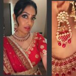 Surabhi Prabhu Instagram – Beauty is who you are .. jewellery is simply the icing on the cake ♥️
.
.
And when the jewellery is from @hardikjewellers you can’t stop looking at yourself 💕 
.
.
.

I received this amazing real KUNDAN earrings from Hardik jewellers @hardikjewellers .. I am totally mesmerised 🥰🥰😍😍awestruck😍😍 by the quality and their designs.
.
.
.

#kundanjewellery #kundannecklace #kundanearrings #kundanearring #surabhiprabhu #surabhi #weddingjewellery #wouldbebride #indianwedding #royalwedding #rajasthanijewellery #royalbride #indianmodel #traditionaljewellery #realkundan .
#indianoutfit #saree #indiansuits #bollywoodhot #bollywoodactor #bollywoodactress #tollywoodhotactress #tollywood #tollywoodactress #sari #tobemarriedsoon #tobebride #unity44 #indian #india Kota, Rajasthan