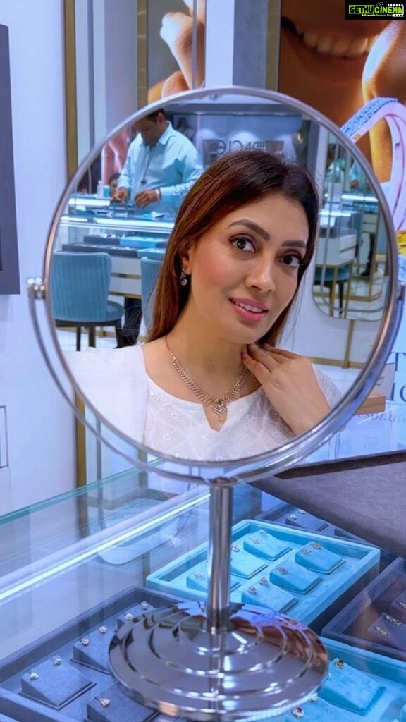 Surabhi Prabhu Instagram - Discover the ultimate jewellery haven at Candere by Kalyan Jewellers ✨ Experience centre They offer 100% lifetime exchange on the future value of the diamonds, as you indulge in comfortable, versatile, and classy designs that exude timeless beauty. 💍💫 With unbeatable value for money and impeccable experience and services, it’s a visit that will leave you sparkling with joy. ✨💎 Use my coupon code: SHINE and avail of an offer of EXTRA Rs1000 OFF on Diamond and Solitaire jewellery above 15k on the whole cart. Happy Shopping . . Candere By Kalyan Jewellers - Borivali West Unit No.7 & 8, 21 SQUARE, Lokmanya Tilak Rd, opp. St. Anne's High School, Lokmanya Tilak Nagar, Maharashtra Nagar, Borivali West, Mumbai, Maharashtra 400092 . . . #canderebykalyanjewellers #canderediamond #canderejewellery #everydaydiamonds #lightjewelry #tollywoodactress #surabhiprabhu #borivaliwest #hindiquotes #mumbaiblogger #mumbai #mumbaikar #mumbaidiaries #mumbaifashion #bollywoodhot #voompla #pinkvilla #bollywoodcinema #हिंदी #bollywoodmovies #supermodel #modeldiaries #bollywoodactoractress #bollywoodactress #surabhi #borivali #mumbaifashion #heerahaisadakeliye #heera #diamondjewelry #diamondcollection