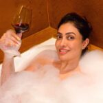 Surabhi Prabhu Instagram - Here’s a toast to this beautiful life . . . . . . . . . . . . . @grandhyattmumbai #sunkissed #tollywoodactress #surabhiprabhu #losangeleslife #pune #hindiquotes #mumbaitravelblogger #mumbai #mumbaikar #mumbaidiaries #mumbaifashion #bollywoodhot #voompla #pinkvilla #bollywoodcinema #हिंदी #bollywoodmovies #supermodel #modeldiaries #thekapilsharmashow #travelgram #travelphotography #travelblogger #koffeewithkaran #bollywoodactoractress #bollywoodactress #surabhi #honeytrap #redwine #redwinelover Grand Hyatt Mumbai