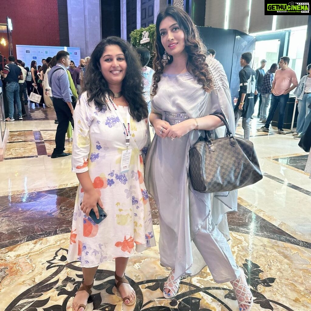 Surabhi Prabhu Instagram - So happy to attend #bombaytimesfashionweek 2023. Yessssss !!! Ayurveda is a part of our Fashion Now! @nabhisutra becomes ayurveda partner of @timesfashionweek Mumbai !! I see this brand growing from strength to strength, they becoming more and more popular and household name with every single day . So proud to be part of this family . . . Do not forget to visit www.nabhisutra.com and have a happy healing! . . . . . . Outfit - @worldofwomenrepublic @wyshlist_india Shoes - @aldo 👜 - @louisvuitton . #nabhisutra #ayurveda #bellybuttonoils #wellness #timesfashionweek #mumbai #mumbaikar #unity44 #voompla #pinkvilla #bollywoodcinema #हिंदी #bollywoodmovies #supermodel #modeldiaries #jaishreeram #saibaba #surabhi #vulnerable #tollywoodactress #surabhiprabhu #narcissism #worthit #dreamgirl #hindiquotes #mumbaiblogger #indianwear #indiangirl #potd St. Regis Hotel